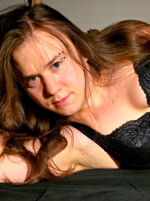 bdsm-sklavin-sucht-meister-und-herrn-in-berlin