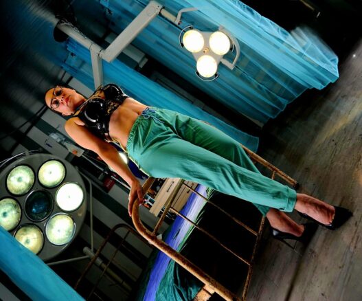 bdsm-domina-und-klinik-–-eden-van-graaf-in-duesseldorf