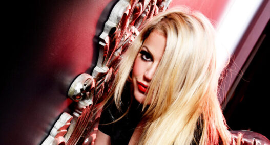 bizarrlady-und-switcherin-liz-jetzt-in-mettmann