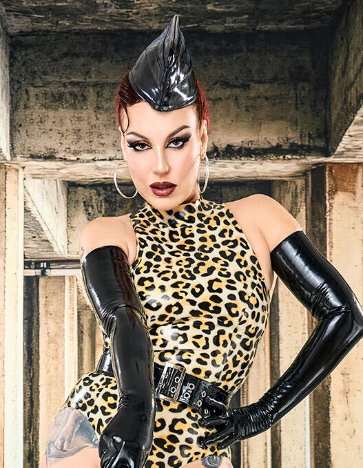 domina-in-berlin-–-fraeulein-angelina