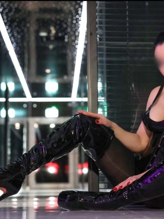 domina-lady-black-rose-februar-termine-in-stuttgart-und-regensburg